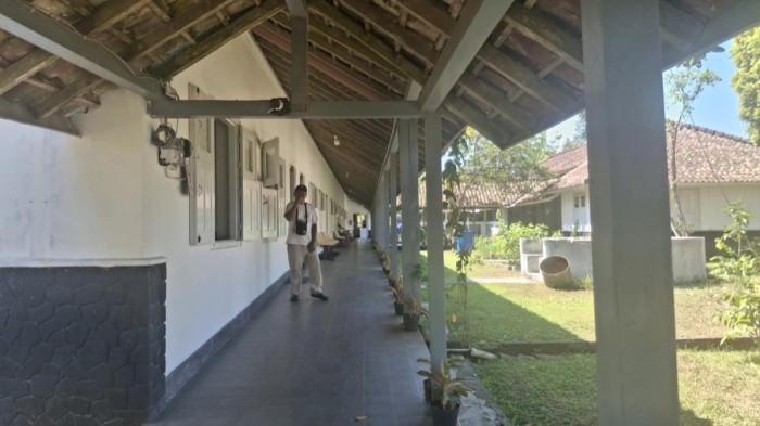 ASA PARA LANSIA - Nurdin (60) salah satu lansia di TLC Bethesda Yakkum saat ditemui Tribunnews.com, Kamis (18/7/2026)