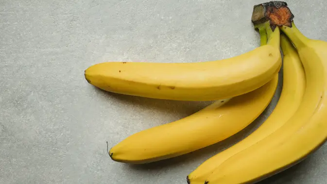 Ilustrasi buah pisang yang kaya manfaat Credit by unsplash.com/anastasia eremina