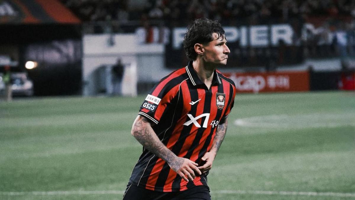 POTRET PEMAIN -  Partyk Klimala saat bersama FC Seoul postingan Instagram resminya pada 22 April 2026.