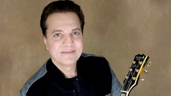 Jatin Pandit, with brother Lalit Pandit (Jatin-Lalit) had compsed the original Aankhon Se Tune Kya Keh Diya