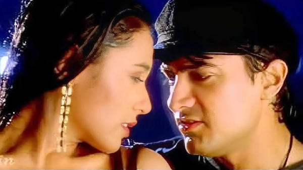 Aankhon Se Tune Kya Keh Diya is a track from Ghulam