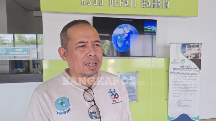 PENDAPATAN -- Direktur RSUD Depati Bahri Sungailiat, dr Yogi Yamani