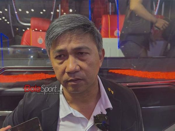 Manajer Persija Jakarta, Ardhi Tjahjoko, sedang memberikan keterangan kepada awak media di JIExpo Kemayoran, Jakarta, 20 Mei 2026.