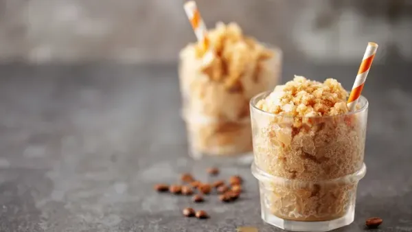 Kopi Slushie Viral, Ternyata Belum Tentu Sehat! Ini Penjelasan Ahli