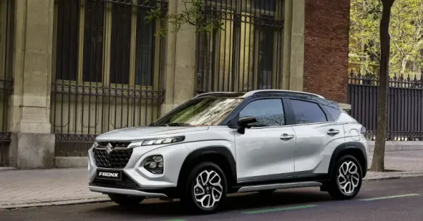 maruti fronx side view