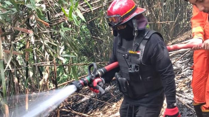 KEBAKARAN - Salah satu kebakaran lahan di Minahasa, Sulawesi Utara