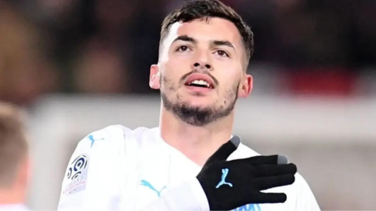 PROFIL - Nemanja Radonjic saat menggunakan jersey klub Marseille yang diunggah di akun instagram @sekedarinfopersija pada Sabtu (1/8/2026).