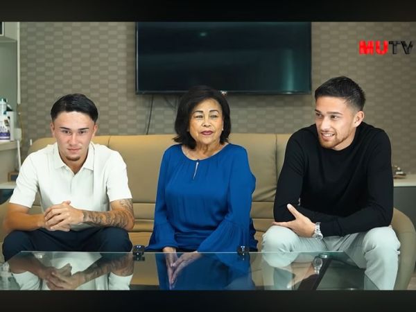 Nenek atau oma dari gelandang asing Madura United, Jordy Wehrmann dan Jasey Wehrmann menceritakan hasrat cucunya untuk bisa membela timnas Indonesia dalam sebuah konten di Madura United TV.  