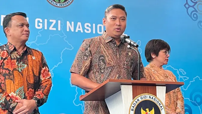 Kepala Badan Gizi Nasional (BGN) Sudaryono bersama wakilnya menggelar konferensi pers di kantornya, Jakarta. Kepala Badan Gizi Nasional (BGN) Sudaryono bersama wakilnya menggelar konferensi pers di kantornya, Jakarta. (Foto: Liputan6.com/Delvira Hutabarat).