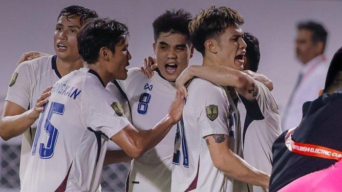 Timnas Thailand akan menjamu Filipina dalam pertandingan semifinal Piala AFF 2024 pada Senin (30/12/2024) malam.