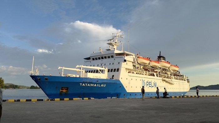 KM TATAMAILAU - KM Tatamailau dari Pelabuhan Laut Fakfak, Papua Barat, Jumat petang (28/3/2025). Simak jadwal kapal Pelni rute Ambon ke Merauke Agustus 2026. Cek juga pilihan kapal hingga harganya.