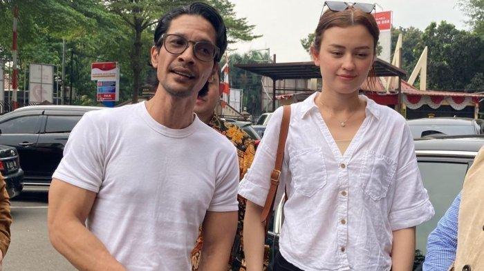 BERCERAI - Potret Aktor Edward Akbar (kiri), dan Kimberly Ryder (kanan) (arsip 2025).