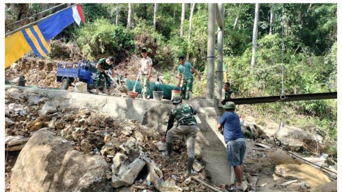 2026-08-04-TMMD ke-129 Kodim 1407/Bone terus mempercepat pembangunan jembatan