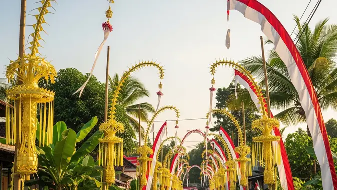 Tiang Bendera dengan Hiasan Janur (AI Generated)