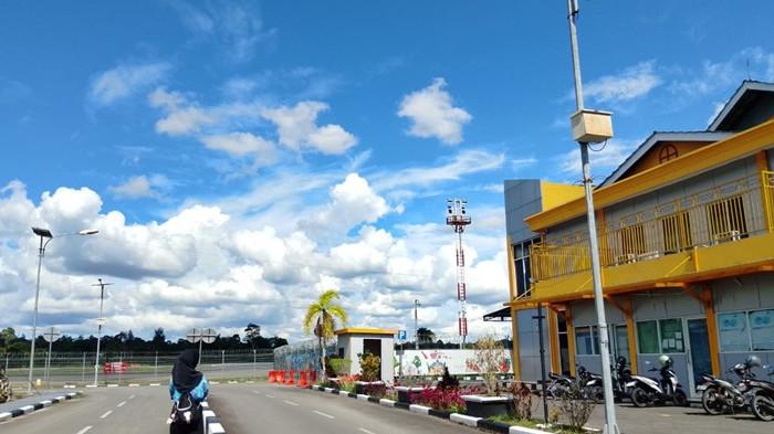JADWAL SUSI AIR - Tampak aktivitas di Bandara Tanjung Harapan, Tanjung Selor, Kalimantan Utara, beberapa waktu lalu. Catat jadwal Susi Air Tanjung Selor ke Long Bawan, pada Rabu 5 Agustus 2026, dimana tarif Rp524.500, dilengkapi juga kapasitas.