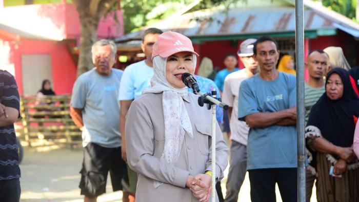 Wakil Gubernur Gorontalo Idah Syahidah Rusli Habibie saat memberikan sambutan dfdgfgthgh