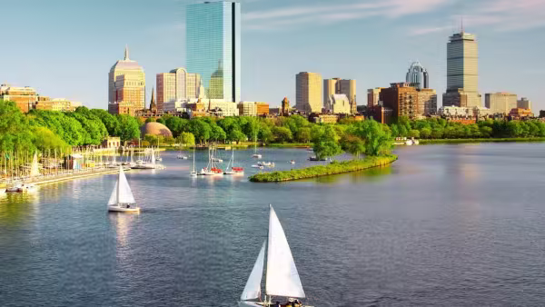 Boston city (Canva) Boston city