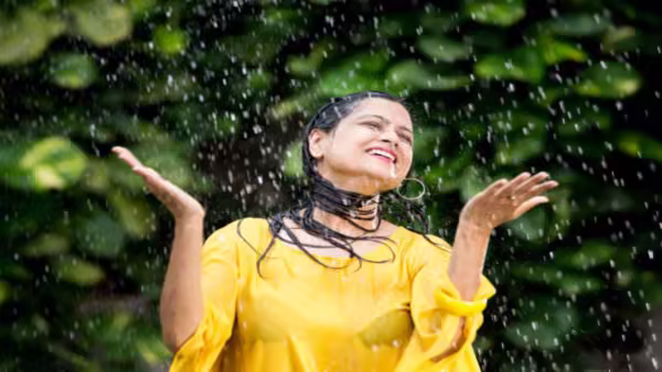 The Spreading Monsoon Cough