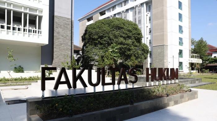 Fakultas Hukum Universitas Gadjah Mada (UGM).