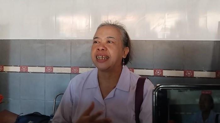 Ahli Toksinologi Indonesia, dr Tri Maharani memberikan keterangan kepada awak media usai menjalani pemeriksaan sebagai saksi kasus intimidasi dr Icha Pakaenoni, di Ditreskrimum Polda NTT, Kamis (6/8/2026).