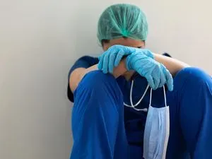 Nasib Dokter-Nakes Usai Viral Hina Pasien BPJS, Praktik Disetop hingga Terancam Sanksi