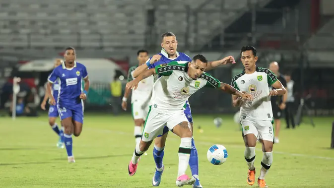 Final Piala Presiden 2026 antara Persib Bandung melawan Persebaya Surabaya di Stadion I Wayan Dipta, Gianyar, Bali, Kamis (6/8/2026). (Bola.com/Budy Santoso)