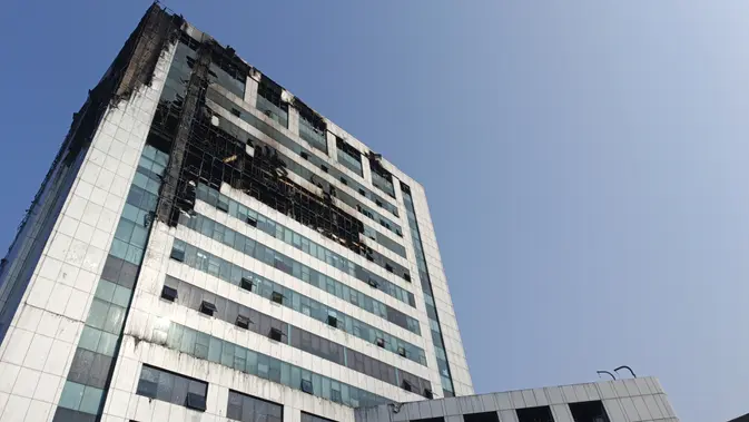 Kebakaran Gedung Bapenda DKI. (Liputan6.com/ Dimas Ramadhan Wicaksana)