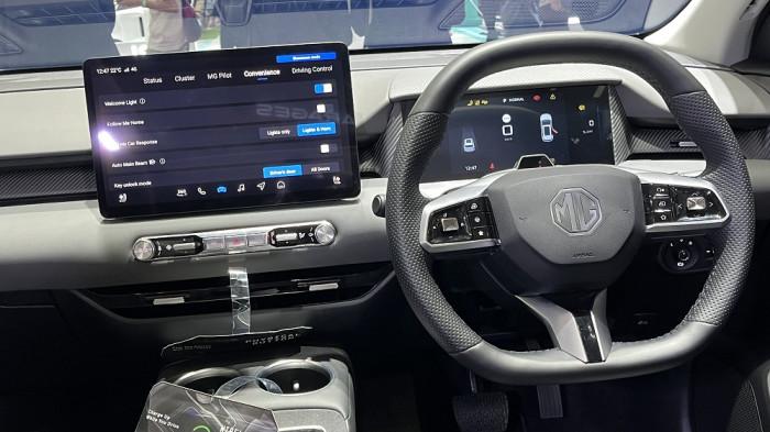 Penampilan MG ZS Hybrid+ yang dipamerkan di Indonesia International Auto Show (GIIAS) 2026, Jumat (7/8/2026).