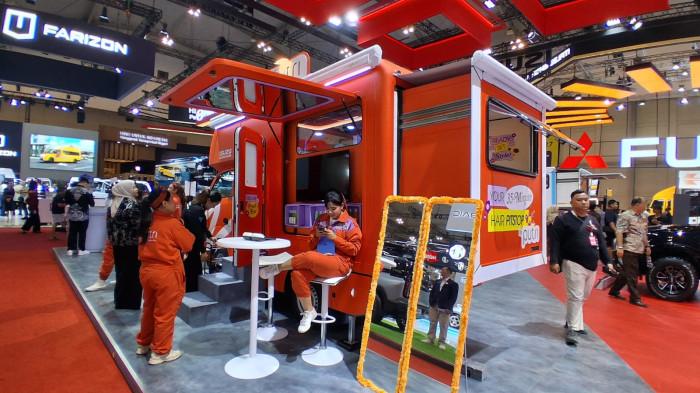 Salon Keliling Isuzu Traga  di pameran GIIAS 2026
