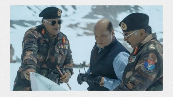 Manu Risha Chadha plays Pervez Musharraf while Vinay Pathak as Nawaz Sharif