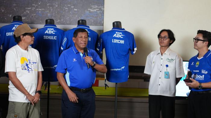 l Kroasia, Danijel Loncar, melalui kegi persib
