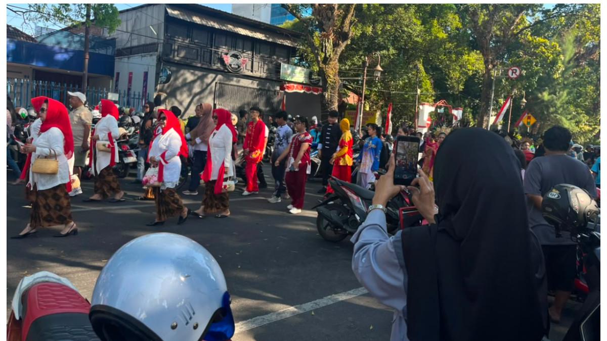 MUSEUM KERIS NUSANTARA - Potret kegiatan budaya Kirab yang digelar Museum Keris Nusantara, Jalan Bhayangkara Nomor 2, Sriwedari, Kecamatan Laweyan, Kota Surakarta, Jawa Tengah, Minggu (9/8/2026).