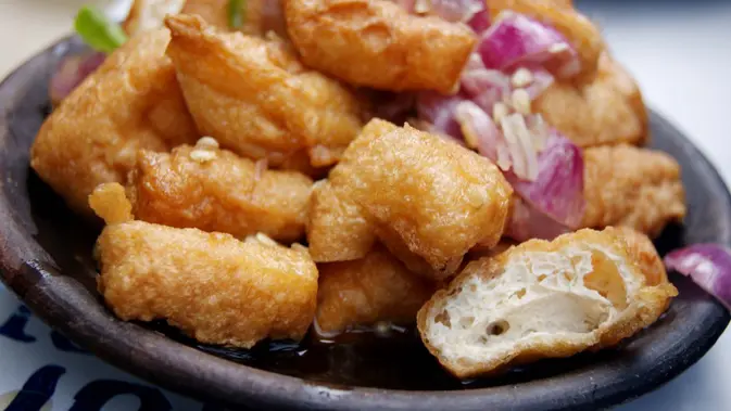Yuk bikin tahu gejrot untuk camilan lezat di rumah. Ini resepnya! (Via: resepmembuat.com)