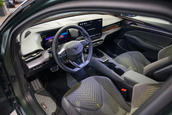 A poll finds heated seats top the list of must-haves for US car buyers. Sven Kaeuler/dpa