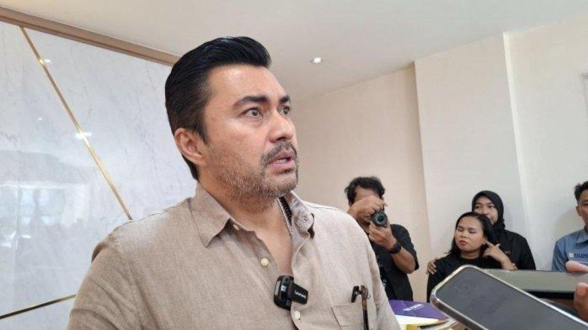 Anjasmara menyebut  konteks awal pernyataannya memang hanya sebatas gurauan di lingkungan syuting. 