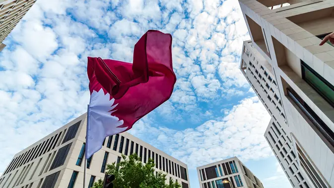Ilustrasi bendera Qatar. (unsplash.com/Rowen Smith)