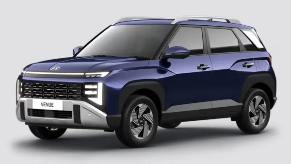 Best SUV Under ₹8 Lakh - Mileage of up to 24 kmpl, sunroof, 6 airbags—starting at just ₹7.39 lakh 4 Hyundai Venue