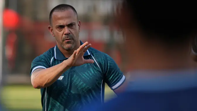 Teken Kontrak 2 Tahun di Java United FC, Fabio Lefundes Ingin Bangun Tim Yang Kompetitif di Super League 2026/2027