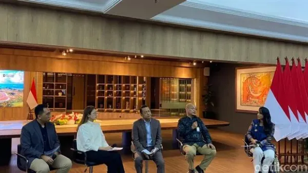 Konferensi pers kolaborasi Garuda Indonesia dan InJourney 'Discover More Indonesia'