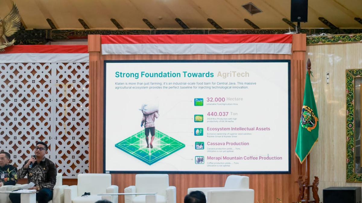KLATEN KERJA SAMA INTERNASIONAL - Bupati Klaten Hamenang Wajar Ismoyo memaparkan potensi Kabupaten Klaten dalam forum kerja sama pemerintah daerah Indonesia dan Tiongkok. Sektor pertanian, pariwisata, industri, hingga peluang investasi menjadi bagian dari potensi yang ditawarkan. (TribunSolo/Prokopim Setda Klaten)