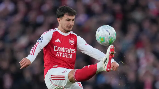 Aksi Martin Zubimendi dalam laga Liga Inggris 2025/2026 antara Arsenal vs Everton, Minggu (15/3/2026). (AP Photo/Kin Cheung)
