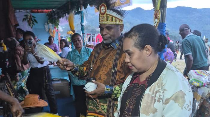 Festival Budaya dan Religi di Tolikara