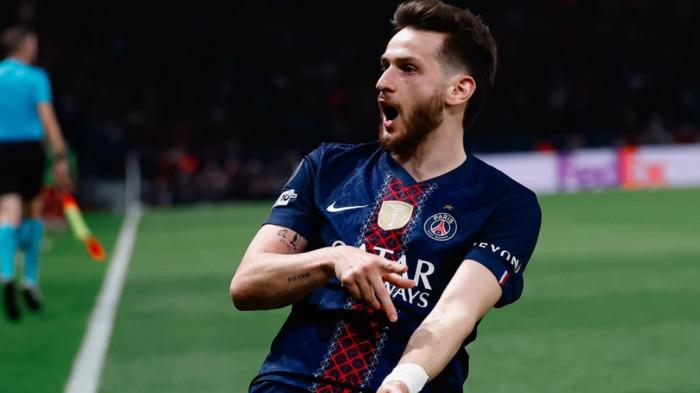 SELEBRASI - Selebrasi pemain PSG, Khvicha Kvaratskhelia saat cetak gol ke gawang Liverpool di leg pertama perempat final Liga Champions 2025/2026 pada Kamis (9/4/2026) dini hari WIB.
