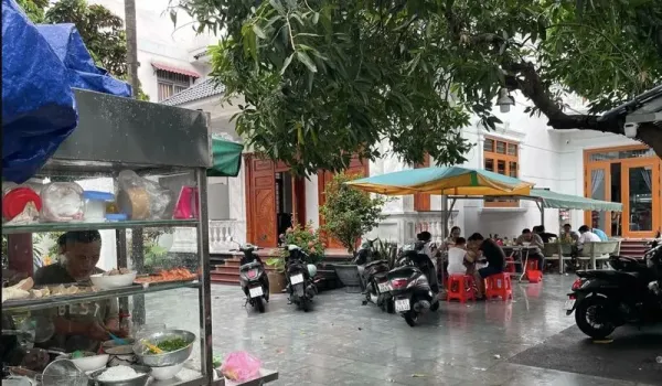 Terlalu Viral, Pemilik Warung Mie Ini Malah Mau Tutup Usahanya!