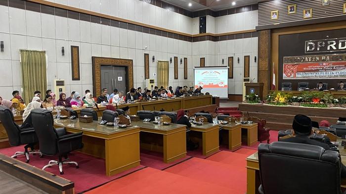 20260814 Kursi kosong sejumlah anggota DPRD Bangka Barat
