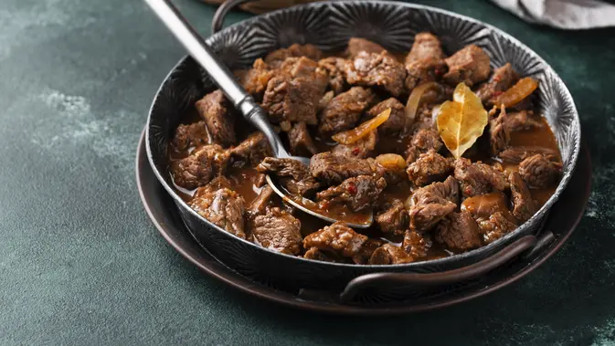 ilustrasi makanan rendang./copyright. pexels/