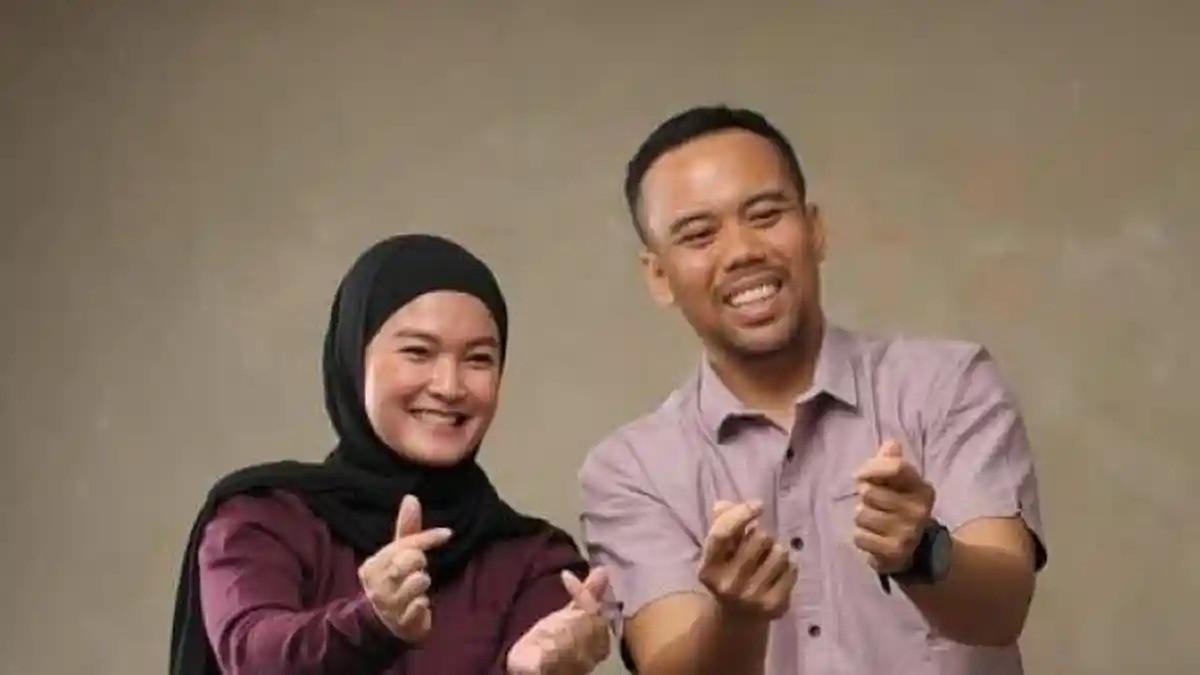 SOSOK - Benny Indra Ardhianto semasa hidup berfoto dengan istri, Linda Hantopo atau Mahanni Yulindha Pratiwi. DPC Partai Gerindra Klaten telah mengusulkan dua nama untuk mengikuti proses pemilihan Wakil Bupati Klaten melalui DPRD. Kedua nama tersebut yakni Mahanni Yulindha Pratiwi dan Sriyunanto.