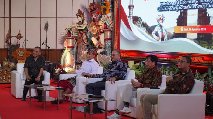 TALKSHOW - Telkomsel bersama Pemerintah Provinsi Bali, Gasing Academy, Kuncie, dan para pemangku kepentingan pendidikan di Bali berkolaborasi mendukung penguatan kapabilitas numerasi guru dan siswa melalui ekosistem pembelajaran digital dengan dukungan teknologi kecerdasan buatan (AI) untuk pendidikan (AI for Education).