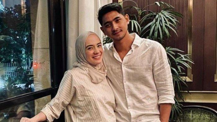 Potret mesra Arya saloka dan Putri Anne