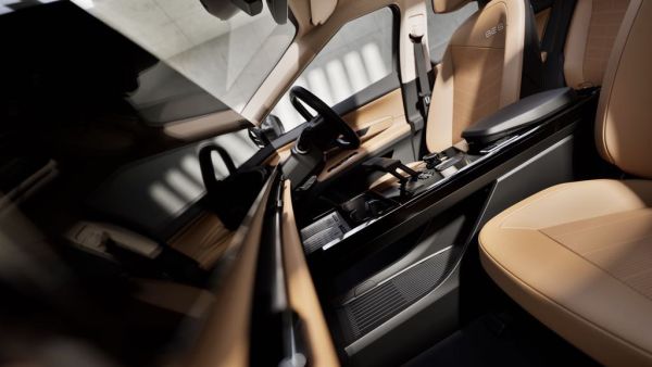 Mahindra BE 6 Sporteq Three Screens